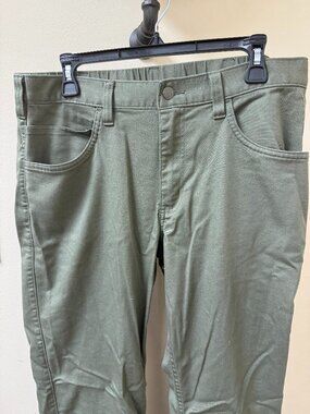 Carhartt Force Pants 34x34 Olive Green Relaxed Fit BN6279-M EUC